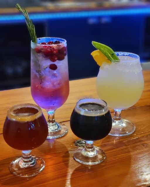 #CranberryMimosa #HouseInfused #JalapenoMargarita #Lot30Porter #AppleCrispAle #B